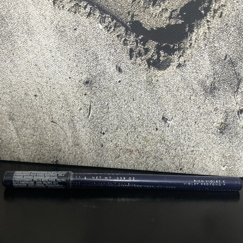 AVON Wet / Dry Eye Liner In‎ Shade Rich Violet Eyeliner